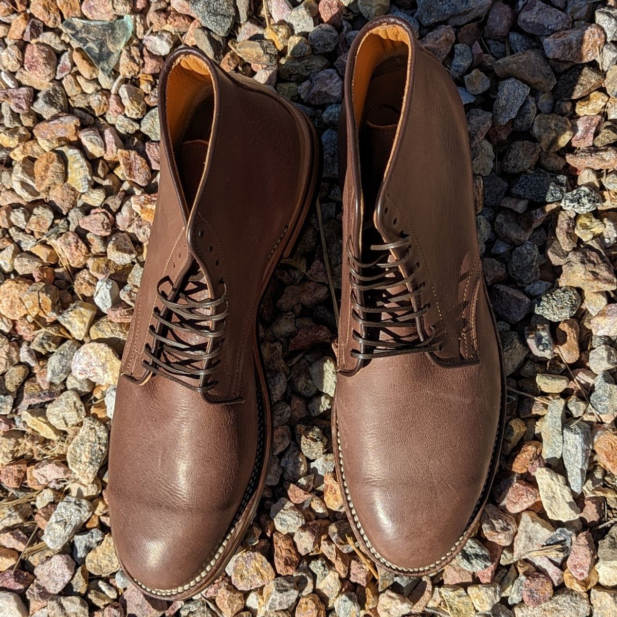 Photo by botasblancas on November 1, 2023 of the Viberg Derby Boot in Brown Glacé Deer.