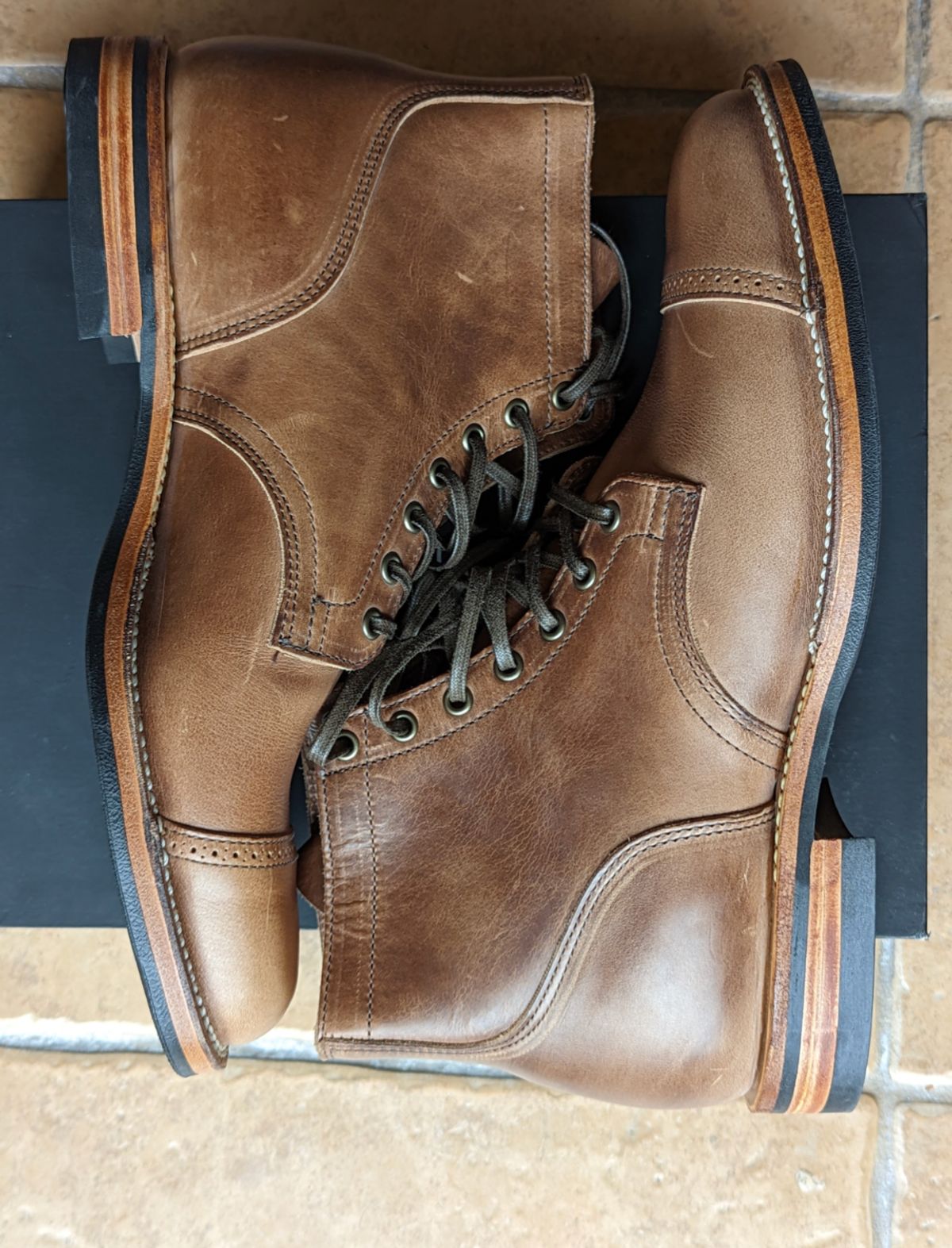 Photo by botasblancas on December 5, 2022 of the Viberg Service Boot BCT in Horween Natural Chromexcel.