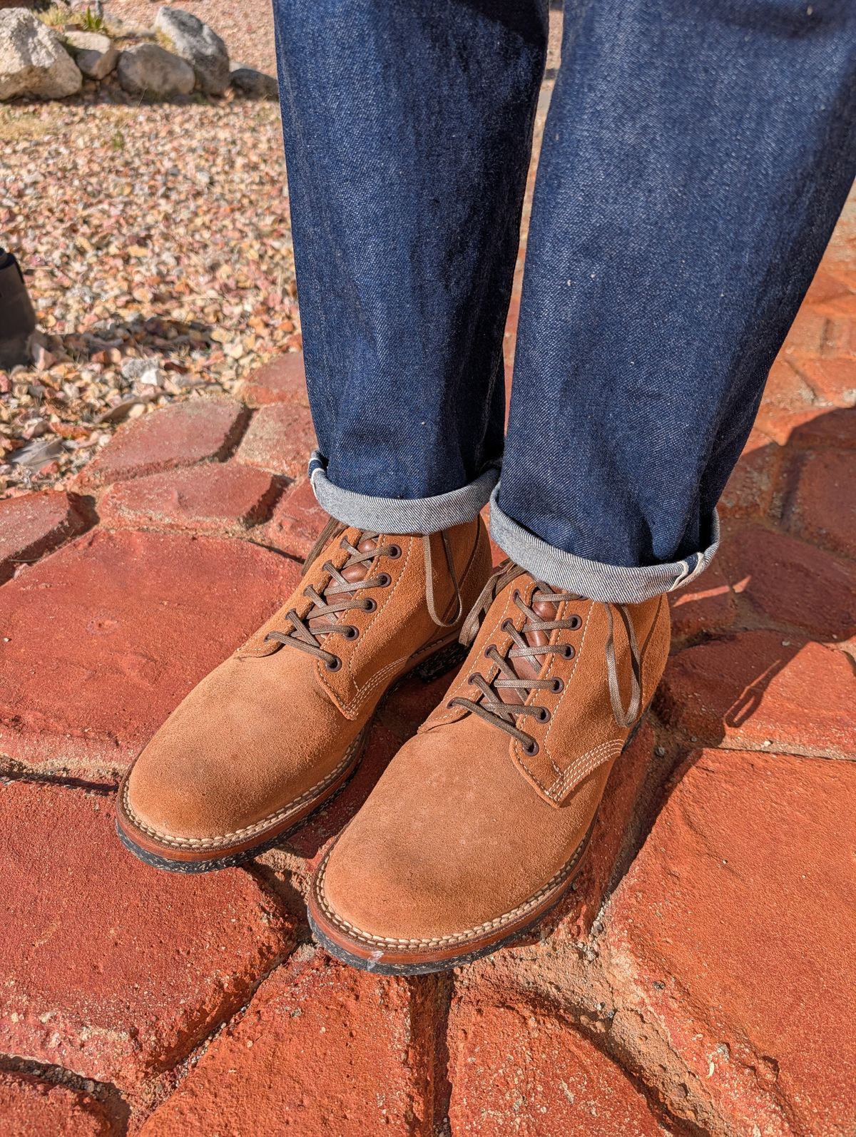 Photo by botasblancas on November 29, 2025 of the Viberg Boondocker in Horween Natural Chromexcel Roughout.