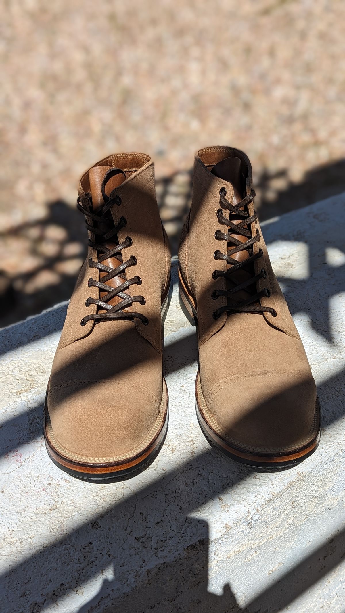 Photo by botasblancas on April 19, 2024 of the Viberg Service Boot BCT in Horween Marine Field Roughout.