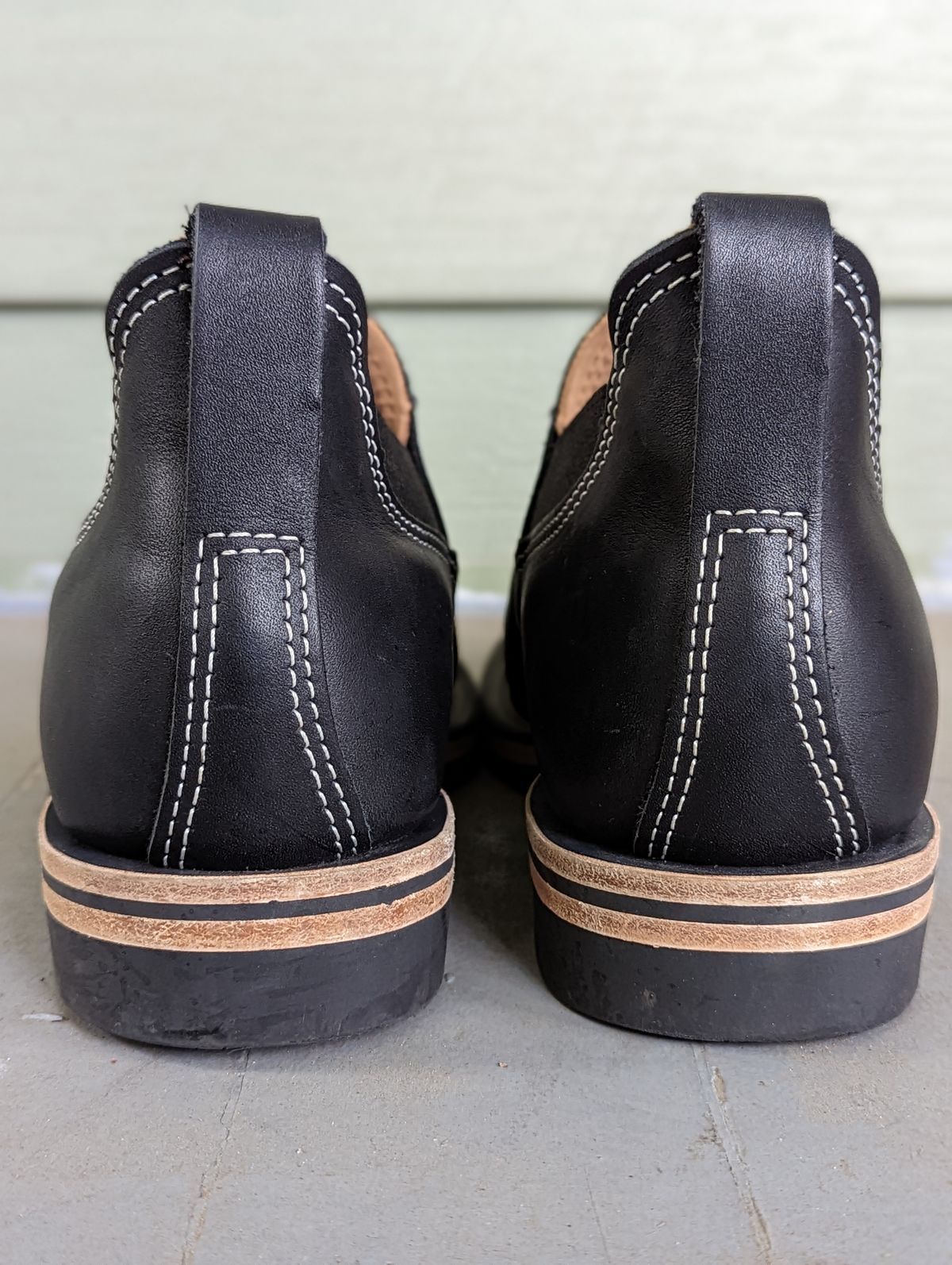 Photo by dreamboot on October 1, 2022 of the Wesco Romeo in Seidel Black Oil Tan.