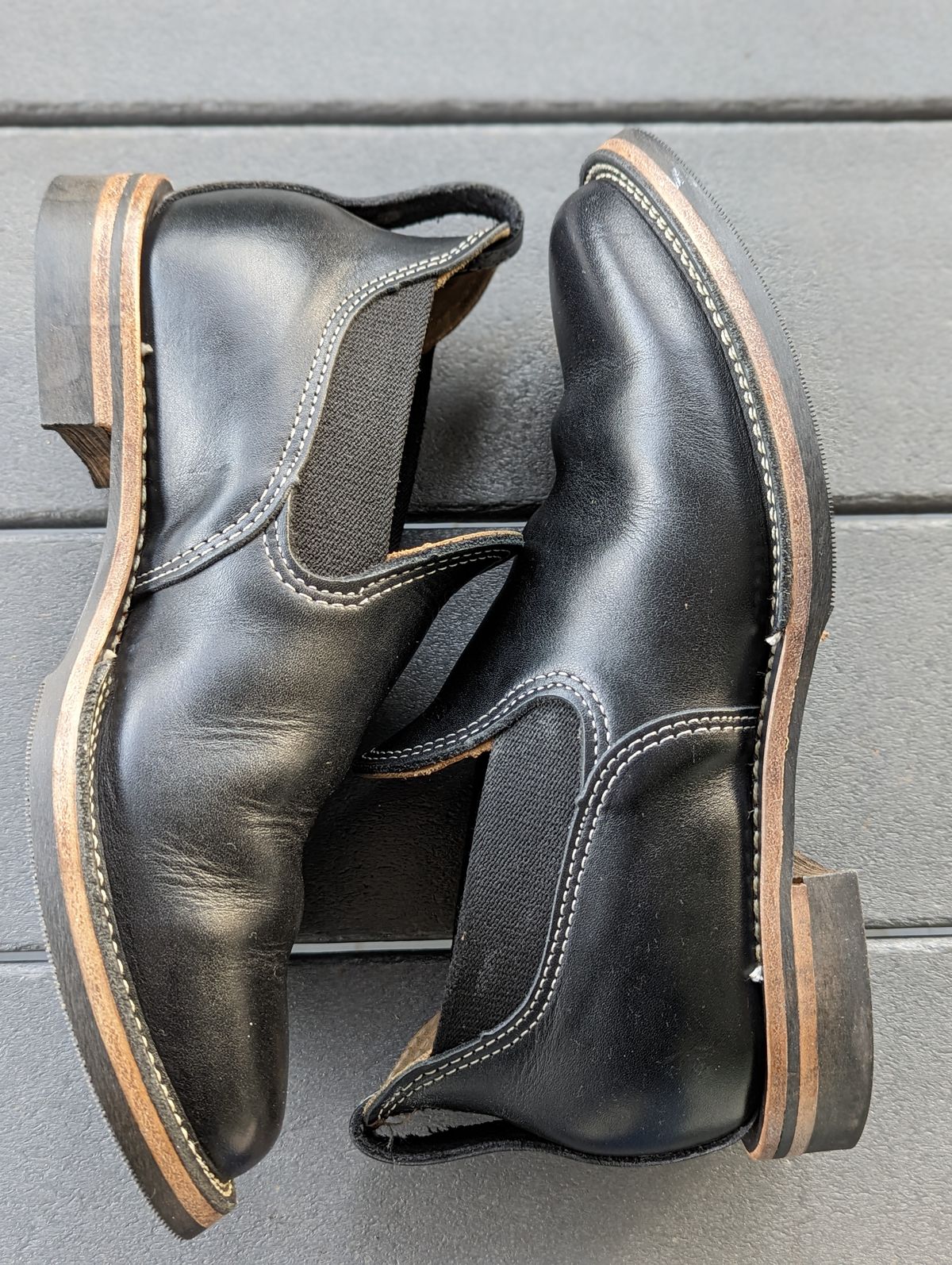 Photo by dreamboot on December 4, 2022 of the Wesco Romeo in Seidel Black Oil Tan.