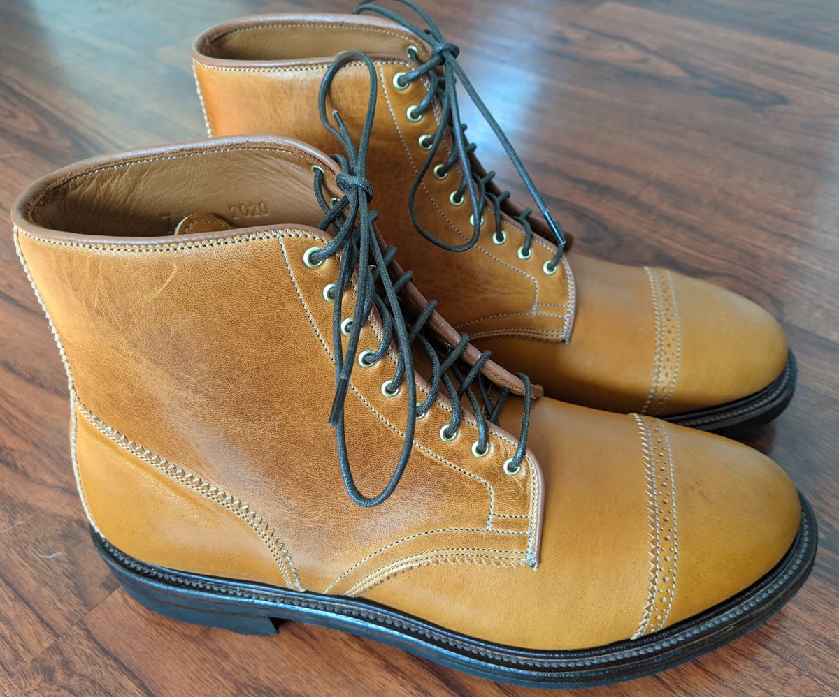 Photo by FoolinBoots on September 27, 2021 of the Viberg Shelby Sharp Brogue Boot in Shinki Tan Latigo Horsehide.