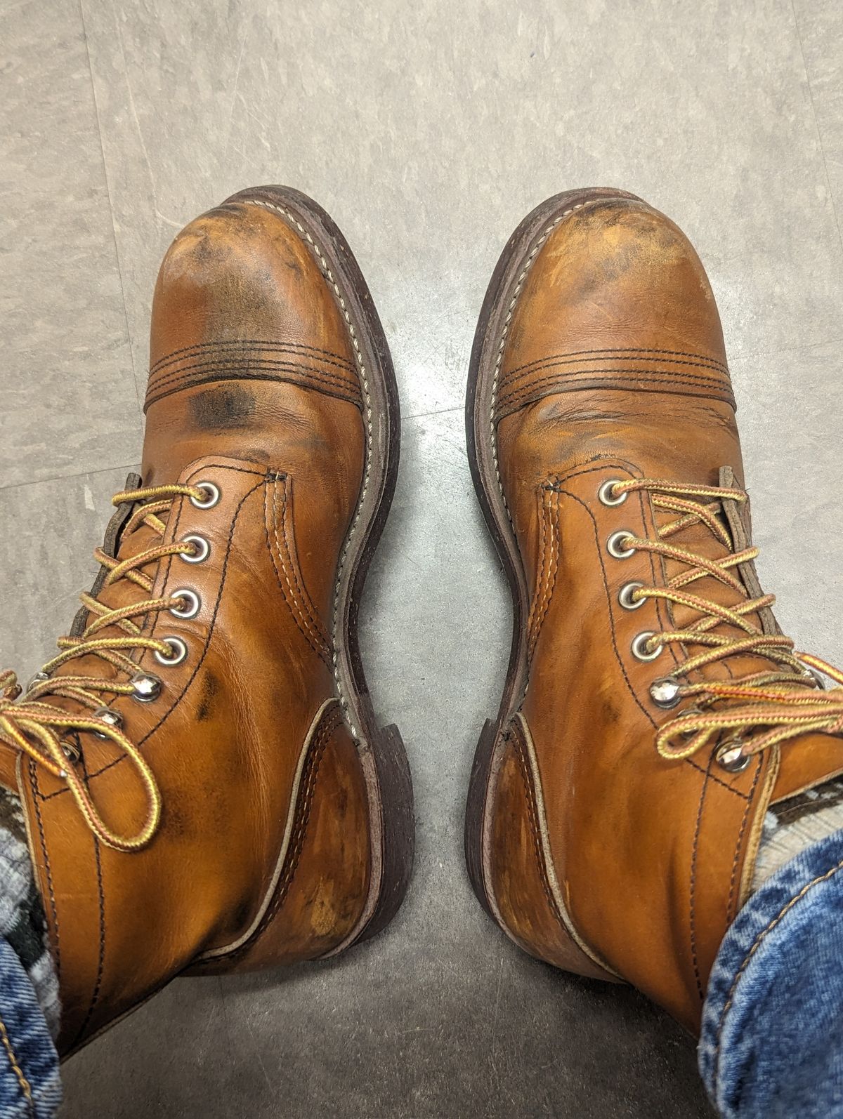 Photo by FoolinBoots on December 28, 2023 of the Red Wing Iron Ranger in S.B. Foot Oro-Iginal.