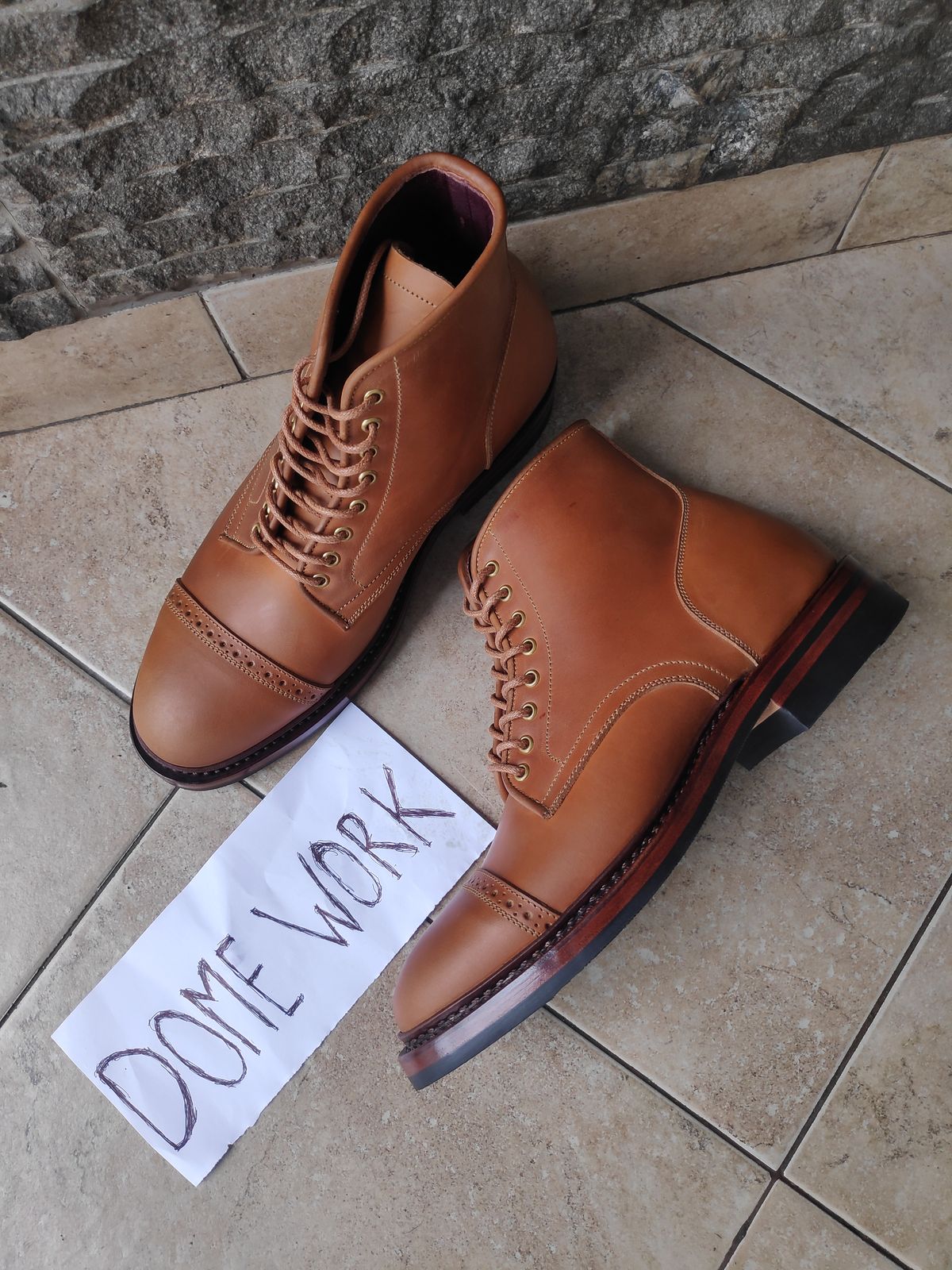Photo by holandenim on October 2, 2022 of the Sagara Legant in Indonesian Java Brown Pull Up.