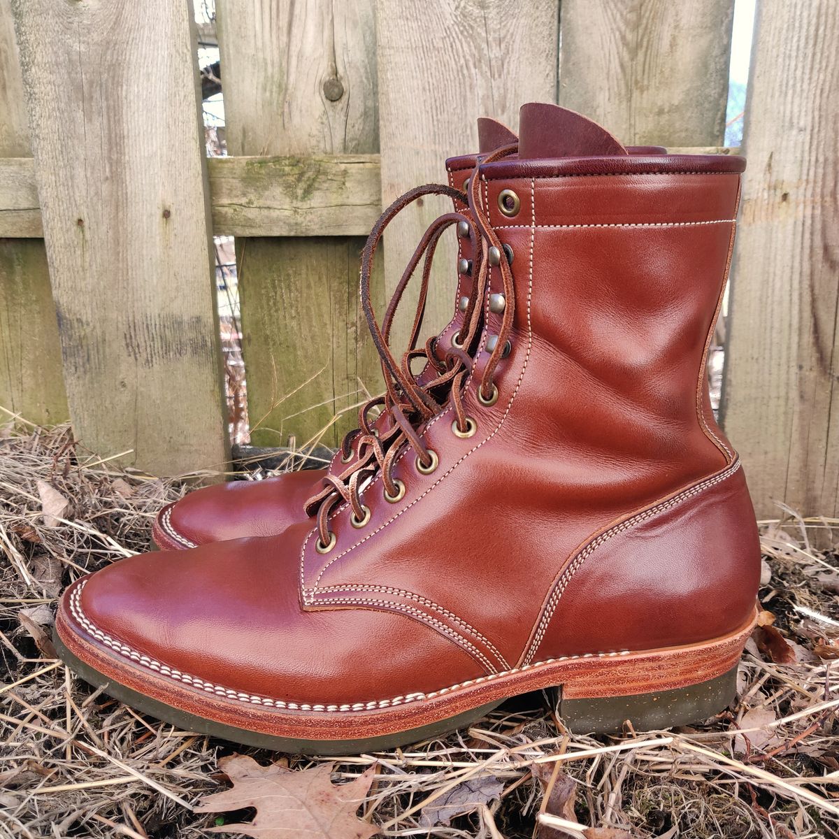 Photo by flypaper89 on February 2, 2023 of the Onderhoud SVC02 Packer Boot in Wickett & Craig Medium Brown Traditional Harness.