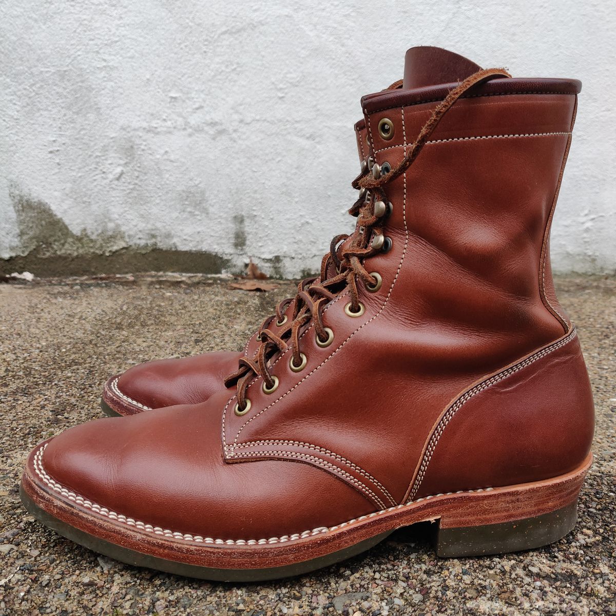 Photo by flypaper89 on March 4, 2023 of the Onderhoud SVC02 Packer Boot in Wickett & Craig Medium Brown Traditional Harness.