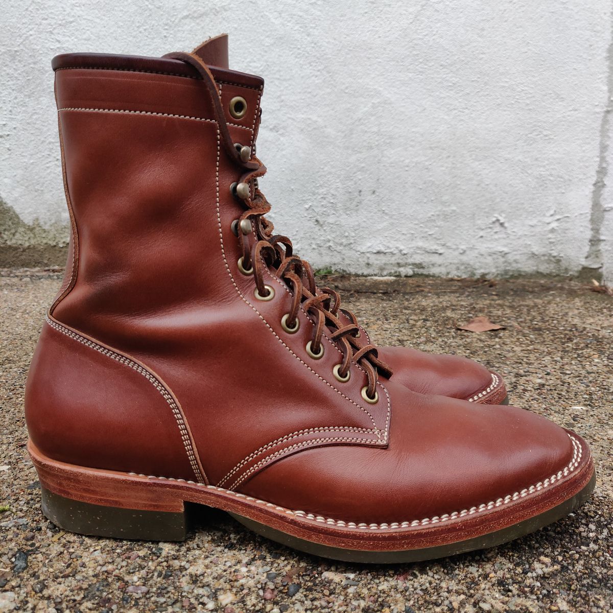 Photo by flypaper89 on March 4, 2023 of the Onderhoud SVC02 Packer Boot in Wickett & Craig Medium Brown Traditional Harness.