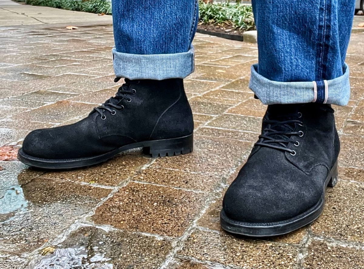 Photo by coolhand0302 on November 28, 2024 of the Viberg Service Boot in Seidel Black Oil Tan Roughout.