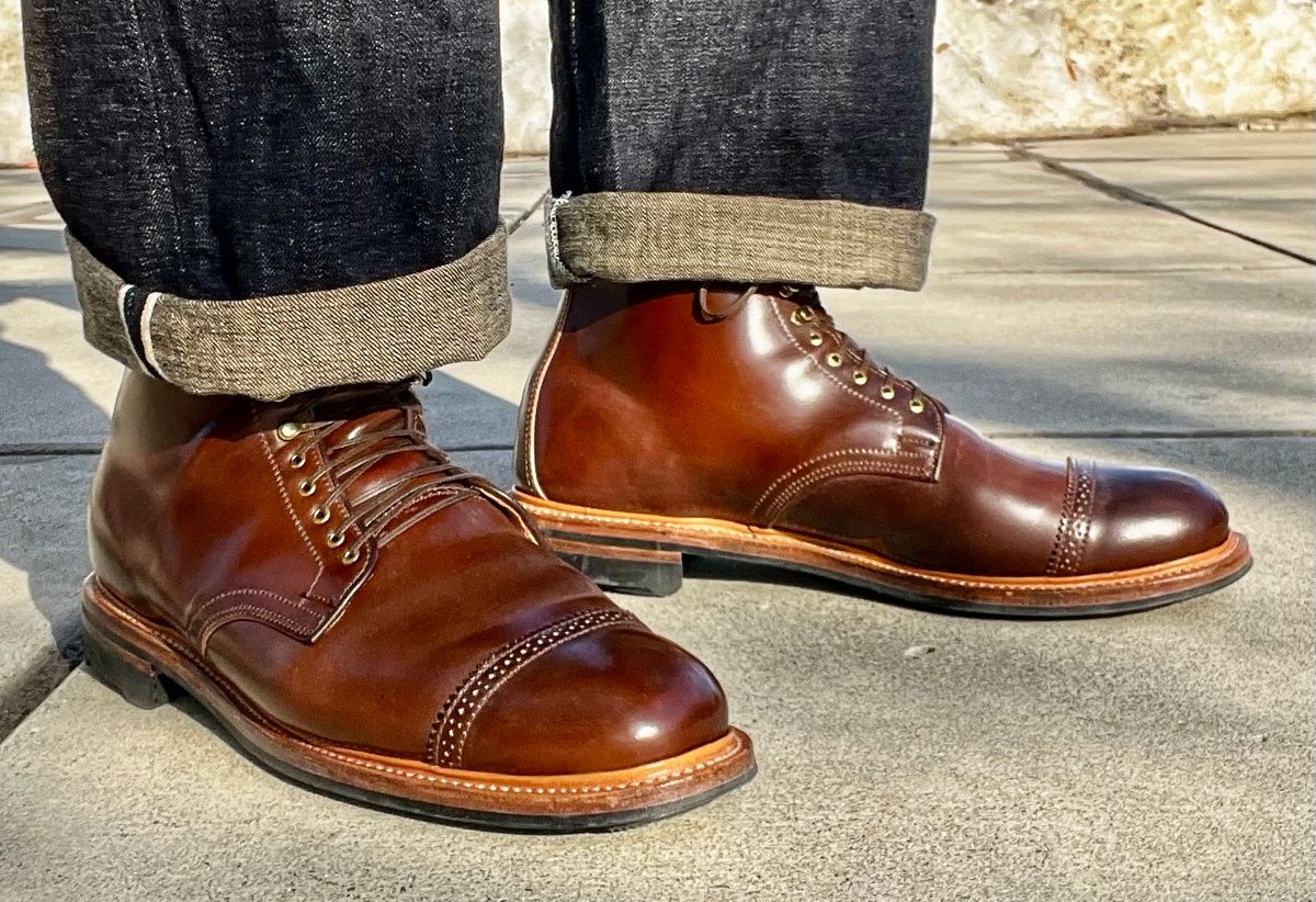 Photo by coolhand0302 on January 17, 2025 of the Viberg Derby Boot in Horween Mahogany Shell Cordovan.