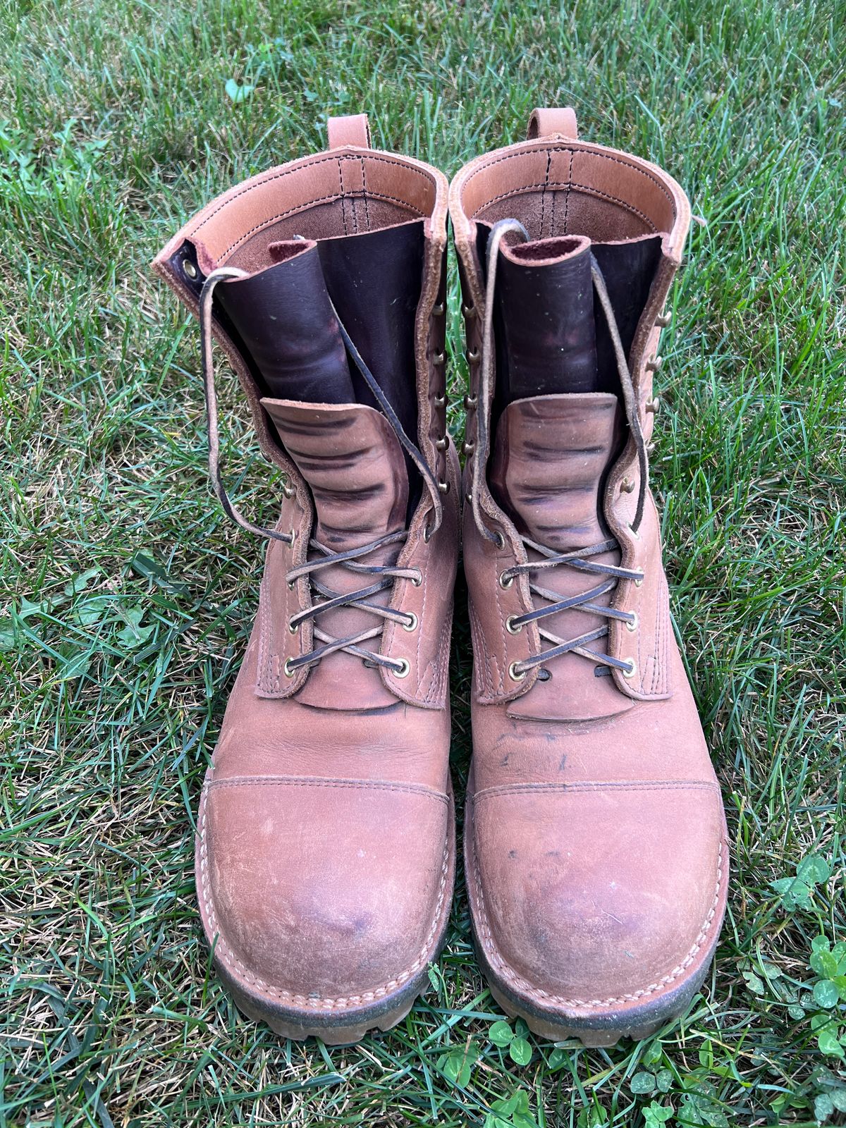 Photo by tlr on September 30, 2024 of the Nicks BuilderPro in Seidel 1964 Tan.