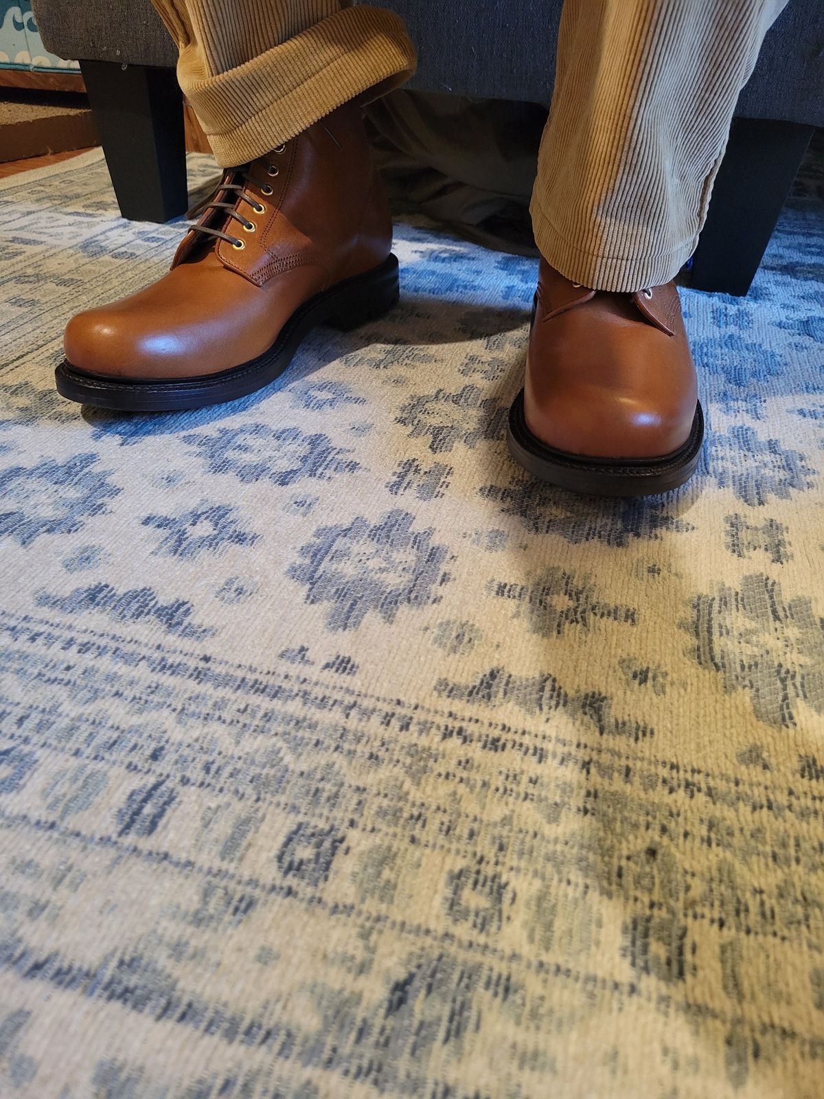 Photo by JoshankRedemption on November 28, 2024 of the Grant Stone Baroda in Badalassi Carlo Saddle Tan Minerva.