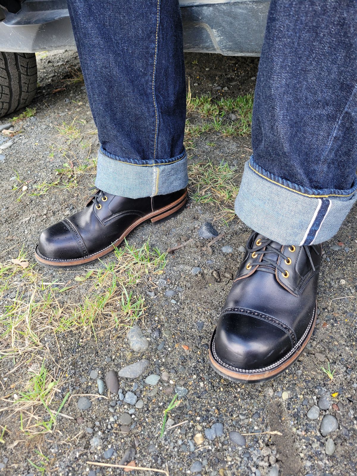 Photo by JoshankRedemption on September 7, 2025 of the Iron Boots Pitman in Seidel Black Double Shot.