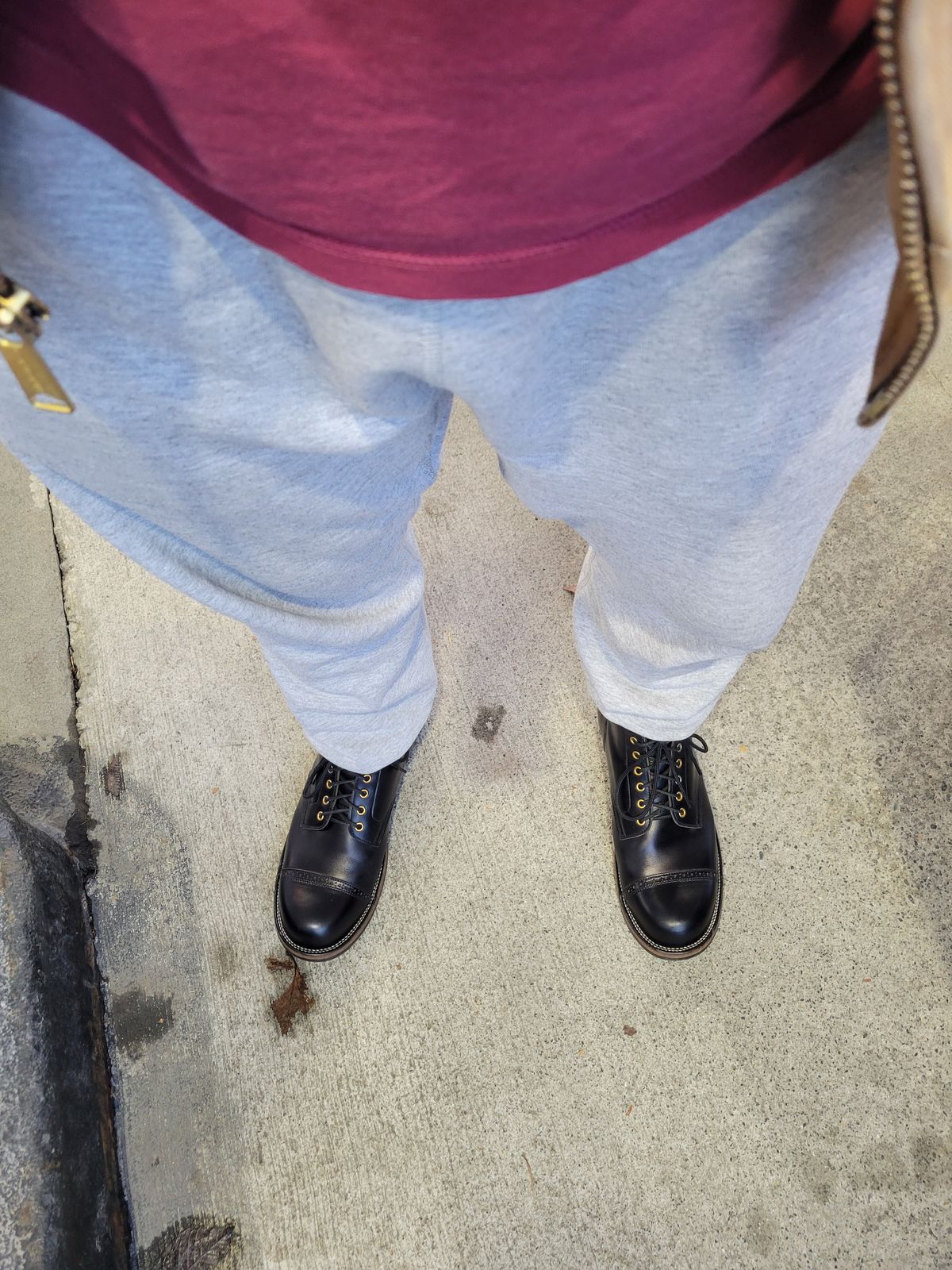 Photo by JoshankRedemption on October 18, 2025 of the Iron Boots Pitman in Seidel Black Double Shot.