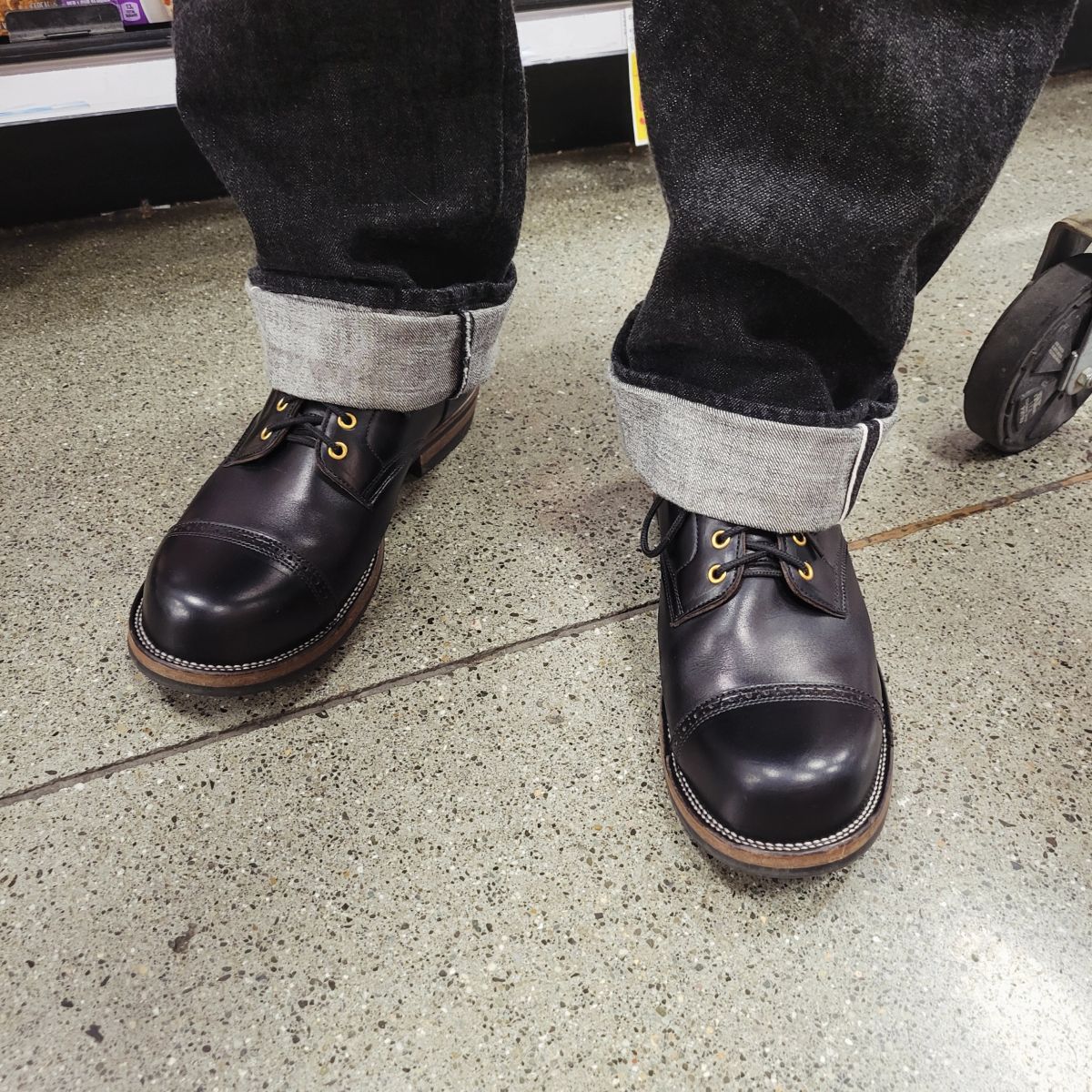 Photo by JoshankRedemption on November 3, 2025 of the Iron Boots Pitman in Seidel Black Double Shot.