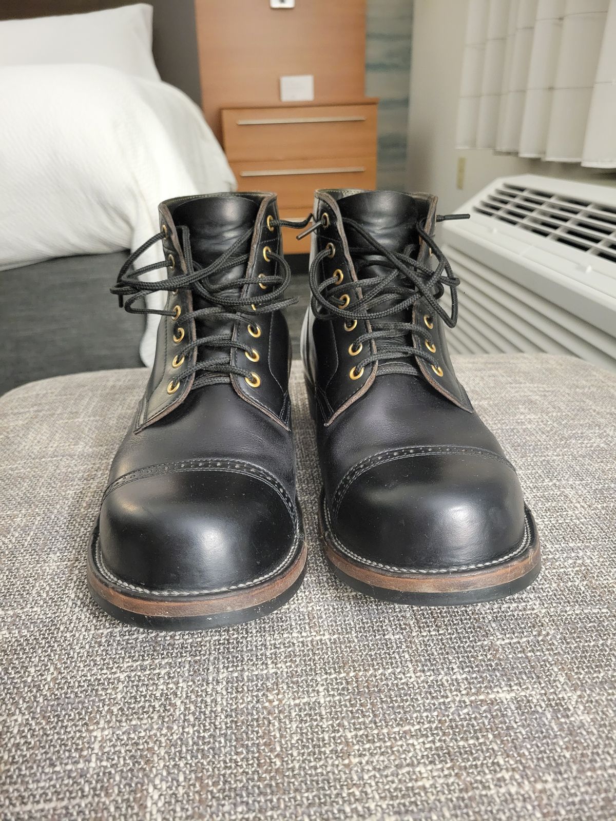 Photo by JoshankRedemption on December 2, 2025 of the Iron Boots Pitman in Seidel Black Double Shot.