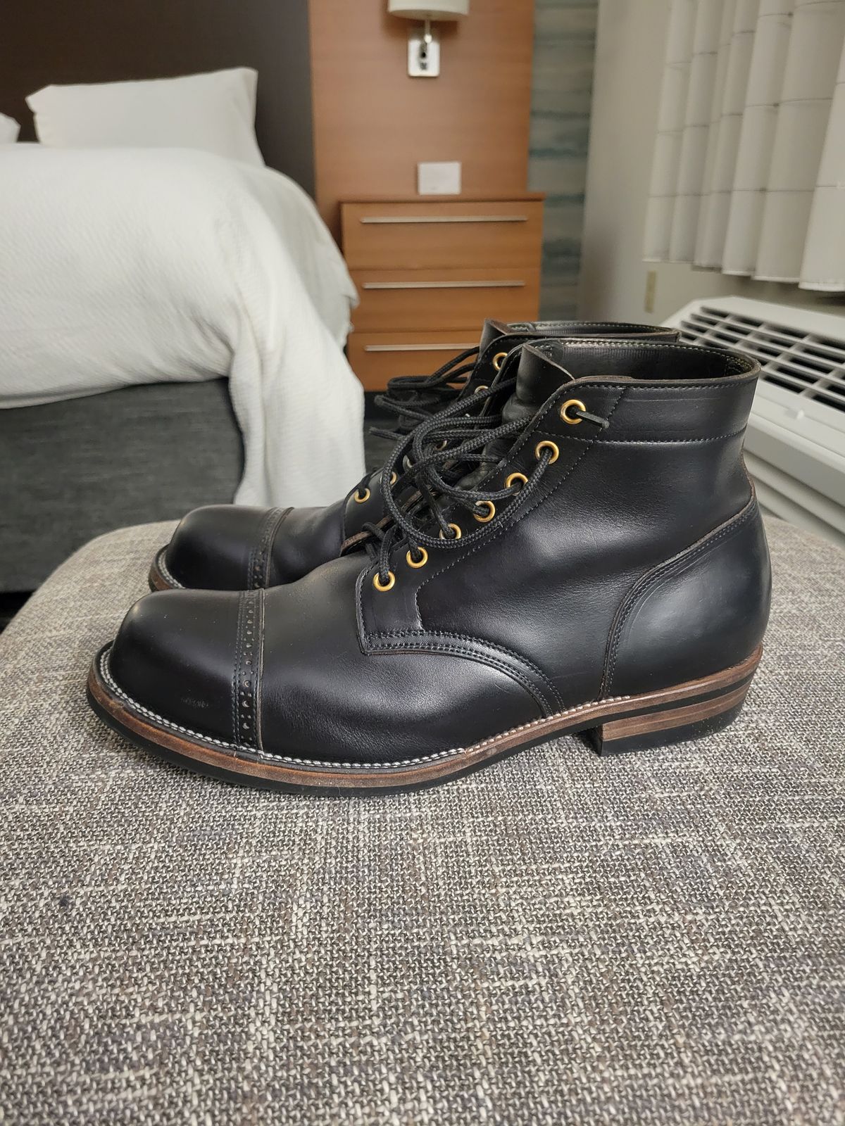 Photo by JoshankRedemption on December 2, 2025 of the Iron Boots Pitman in Seidel Black Double Shot.