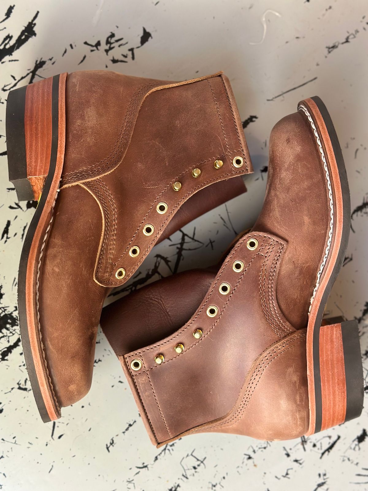 Photo by jeremy.m.boyd on October 1, 2023 of the Nicks MTO in Horween Whiskey Predator.