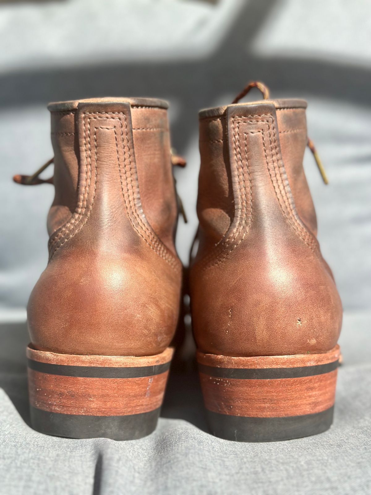 Photo by jeremy.m.boyd on November 3, 2023 of the Nicks MTO in Horween Whiskey Predator.