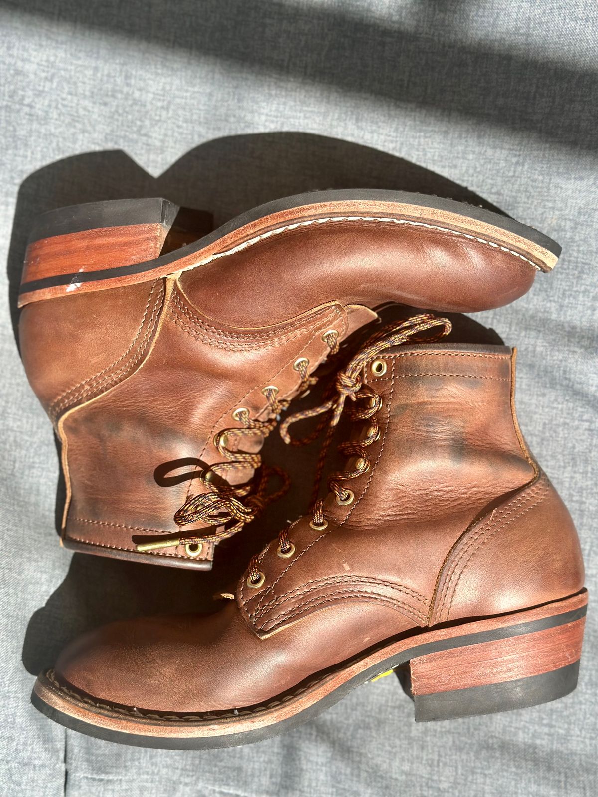 Photo by jeremy.m.boyd on November 3, 2023 of the Nicks MTO in Horween Whiskey Predator.