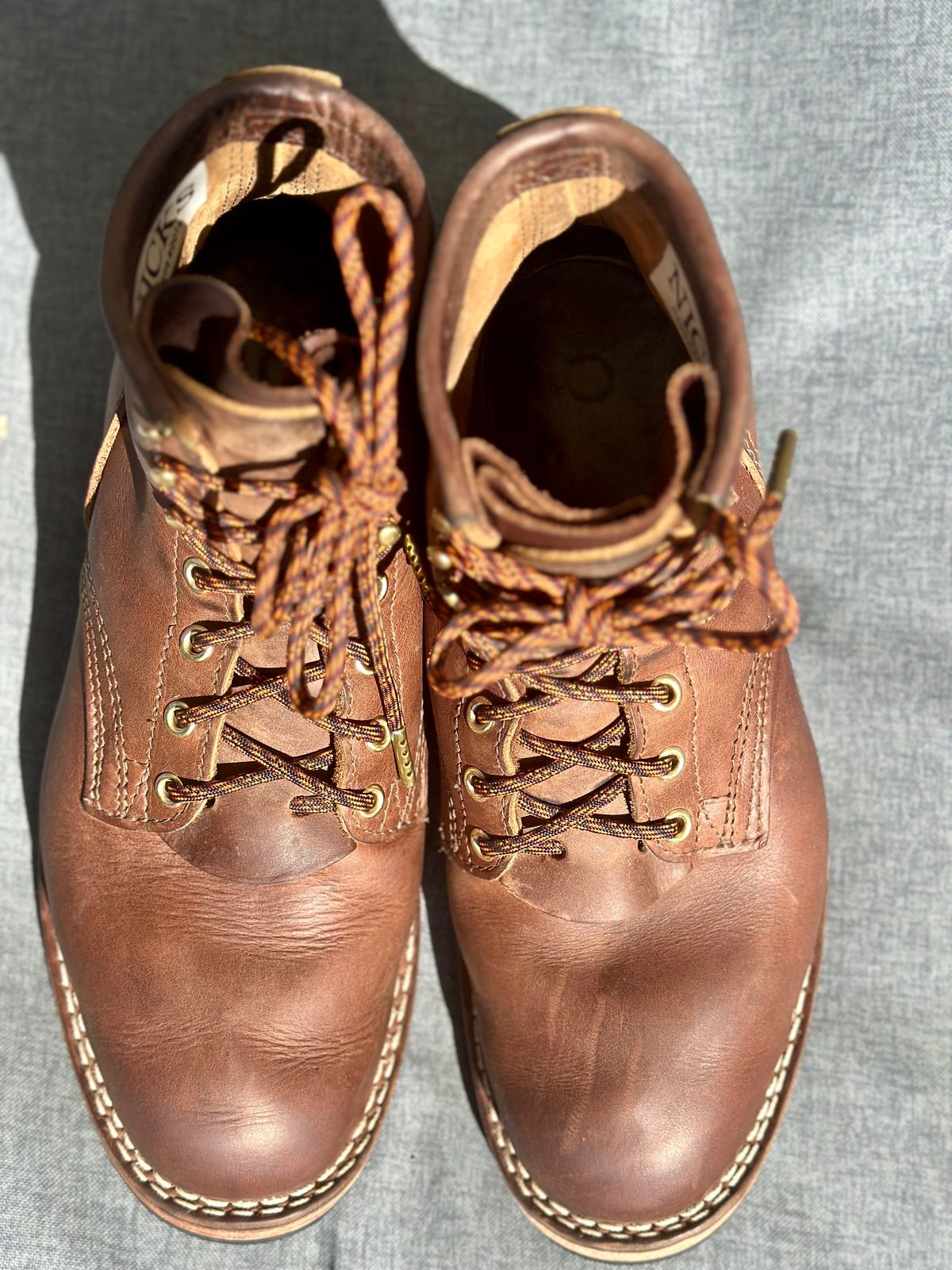 Photo by jeremy.m.boyd on November 3, 2023 of the Nicks MTO in Horween Whiskey Predator.