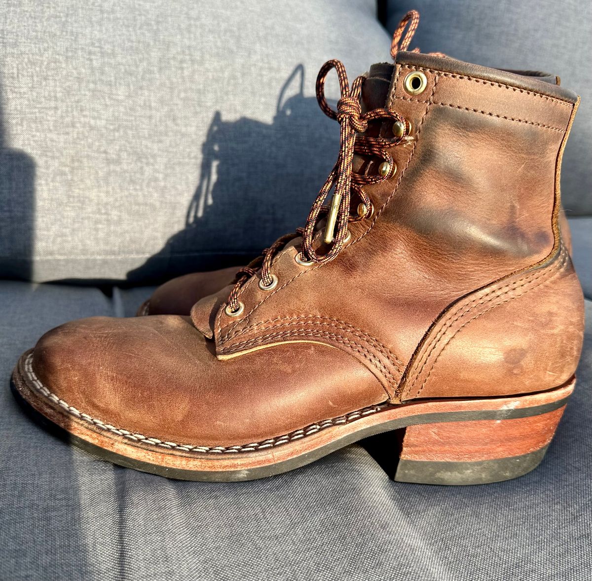 Photo by jeremy.m.boyd on December 3, 2023 of the Nicks MTO in Horween Whiskey Predator.