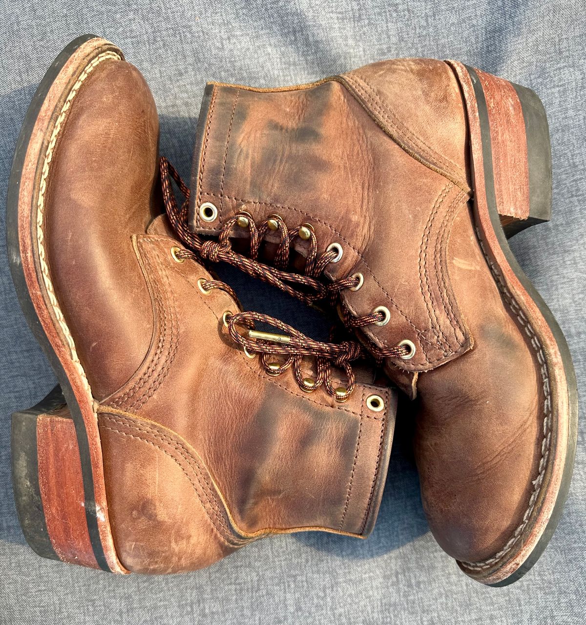 Photo by jeremy.m.boyd on December 3, 2023 of the Nicks MTO in Horween Whiskey Predator.