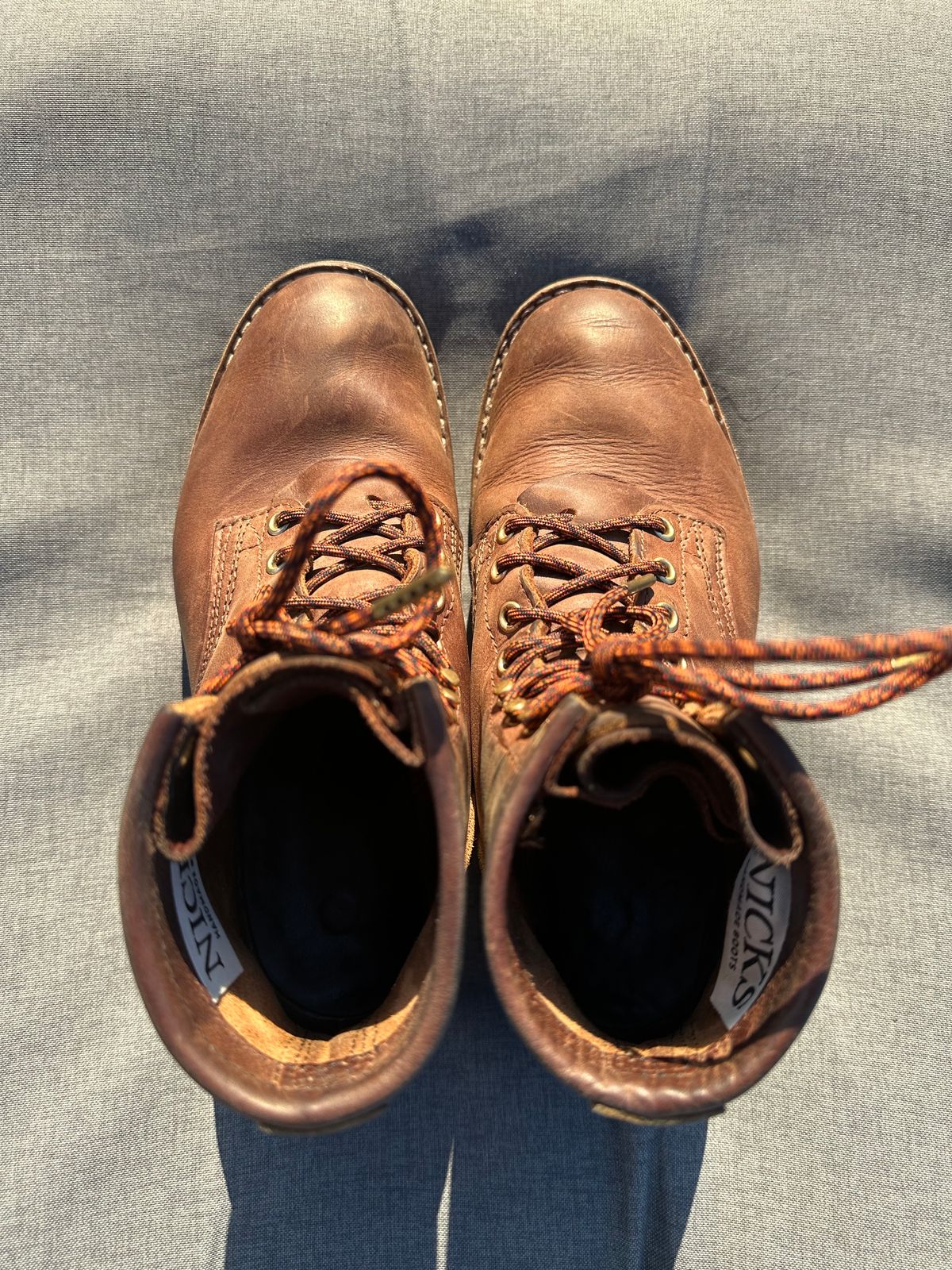 Photo by jeremy.m.boyd on December 3, 2023 of the Nicks MTO in Horween Whiskey Predator.