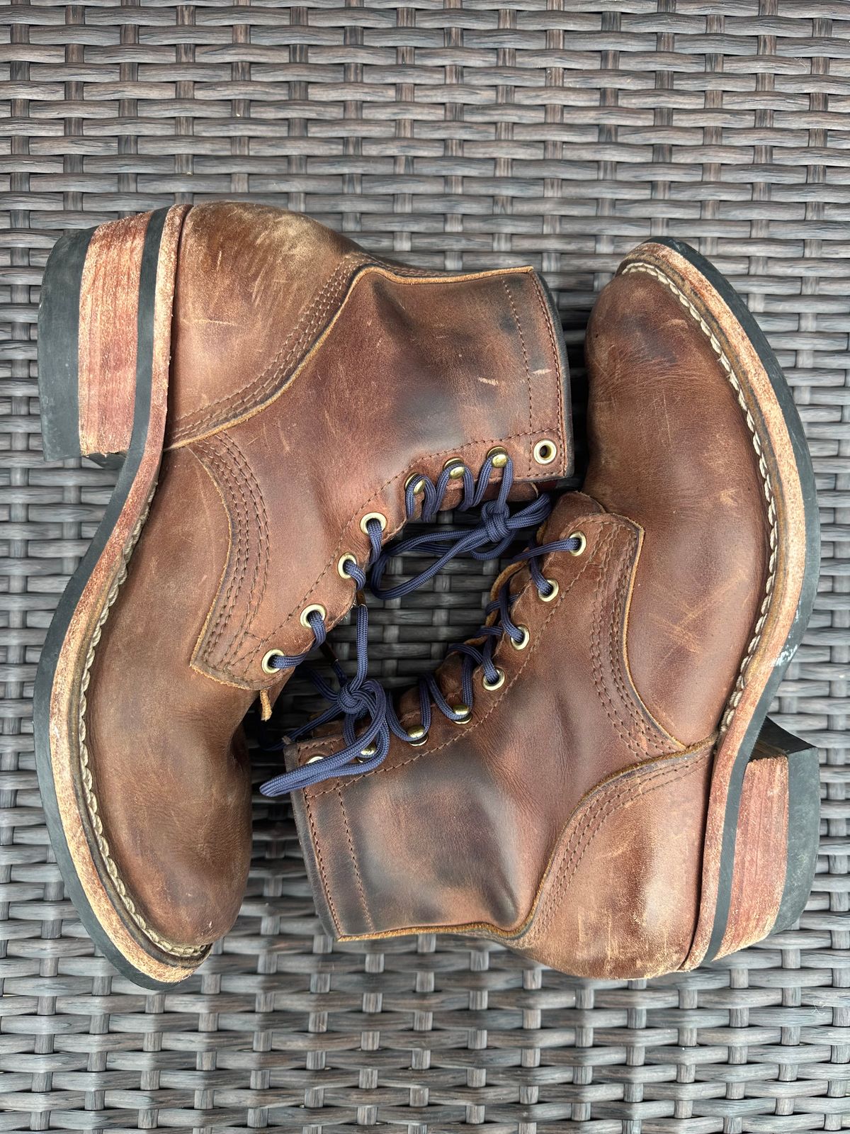 Photo by jeremy.m.boyd on February 4, 2024 of the Nicks MTO in Horween Whiskey Predator.