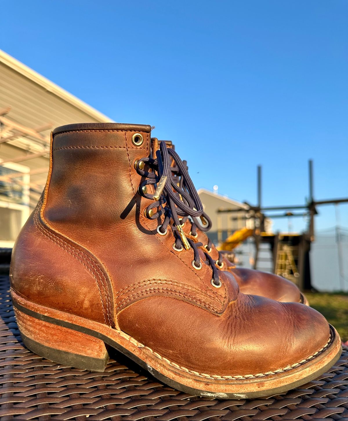 Photo by jeremy.m.boyd on March 3, 2024 of the Nicks MTO in Horween Whiskey Predator.