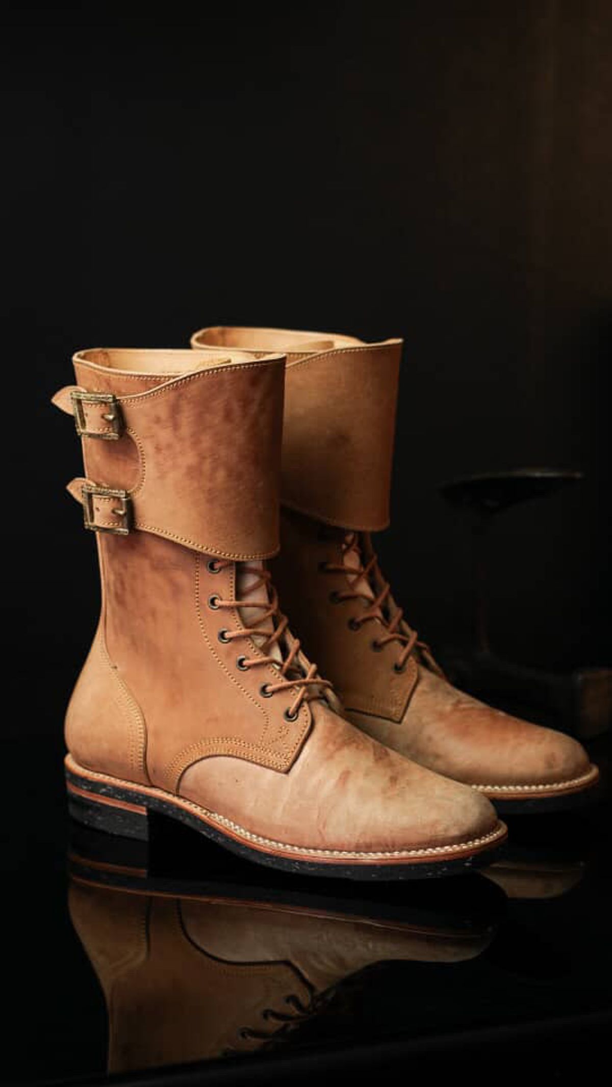 Photo by jeremy.m.boyd on September 25, 2025 of the Fortis Boots Custom Model in Maryam Natural Horsebutt.