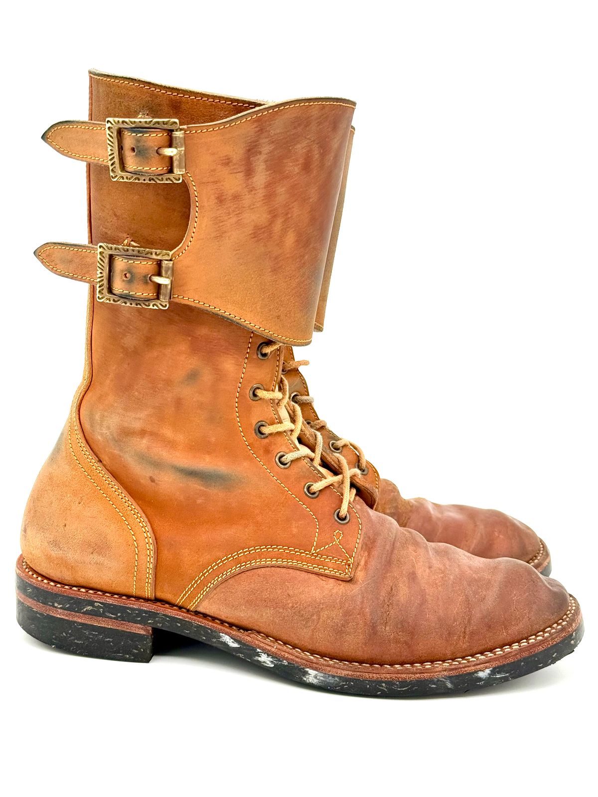 Photo by jeremy.m.boyd on December 2, 2025 of the Fortis Boots Custom Model in Maryam Natural Horsebutt.