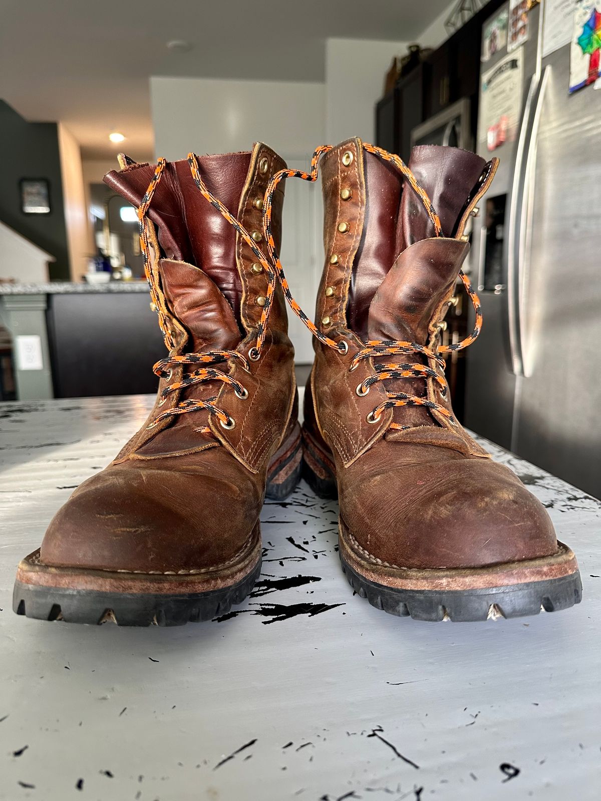 Photo by jeremy.m.boyd on March 5, 2023 of the Nicks Overlander in Horween Orange Predator.