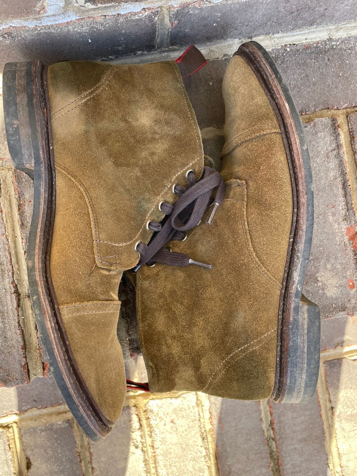 Photo by money2boot on January 5, 2023 of the Allen Edmonds Unlisted Model in Unknown Leather.