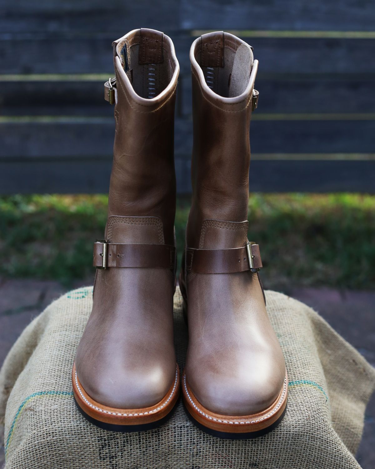 Photo by TrillDan on October 11, 2023 of the John Lofgren Wabash Engineer Boots in Horween Natural Chromexcel.