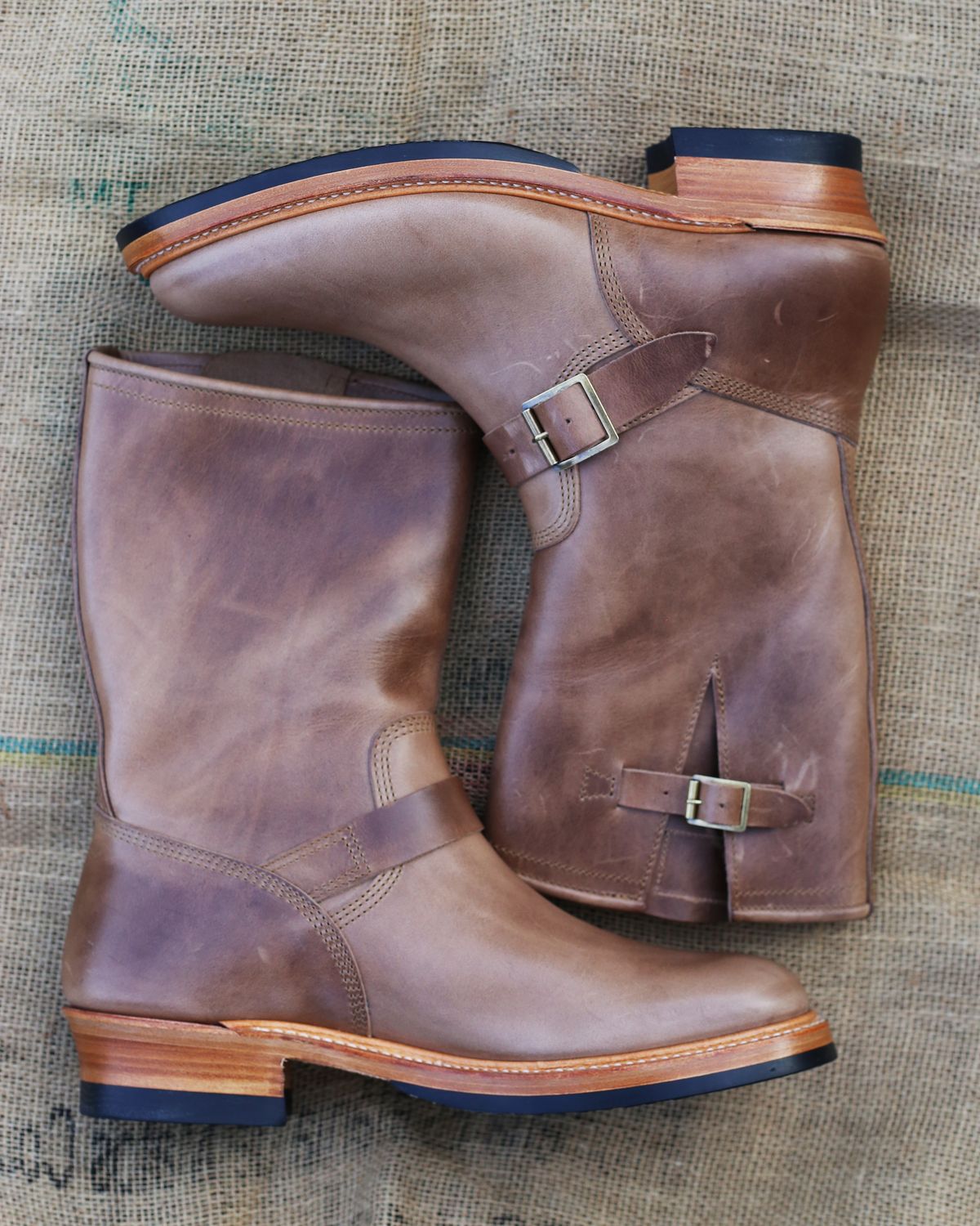 Photo by TrillDan on October 11, 2023 of the John Lofgren Wabash Engineer Boots in Horween Natural Chromexcel.