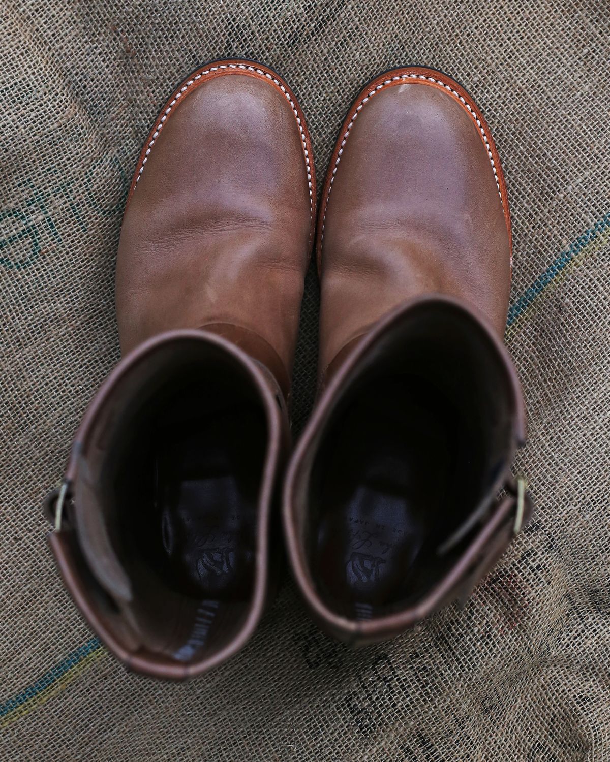 Photo by TrillDan on November 6, 2023 of the John Lofgren Wabash Engineer Boots in Horween Natural Chromexcel.