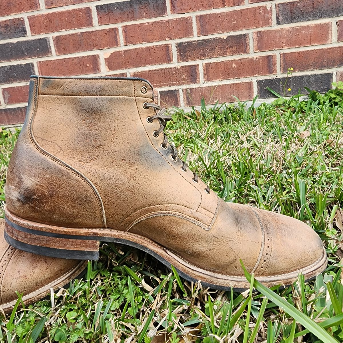 Photo by TrillDan on February 5, 2023 of the Viberg Service Boot BCT in C.F. Stead Camel Hair Waxed Kudu.