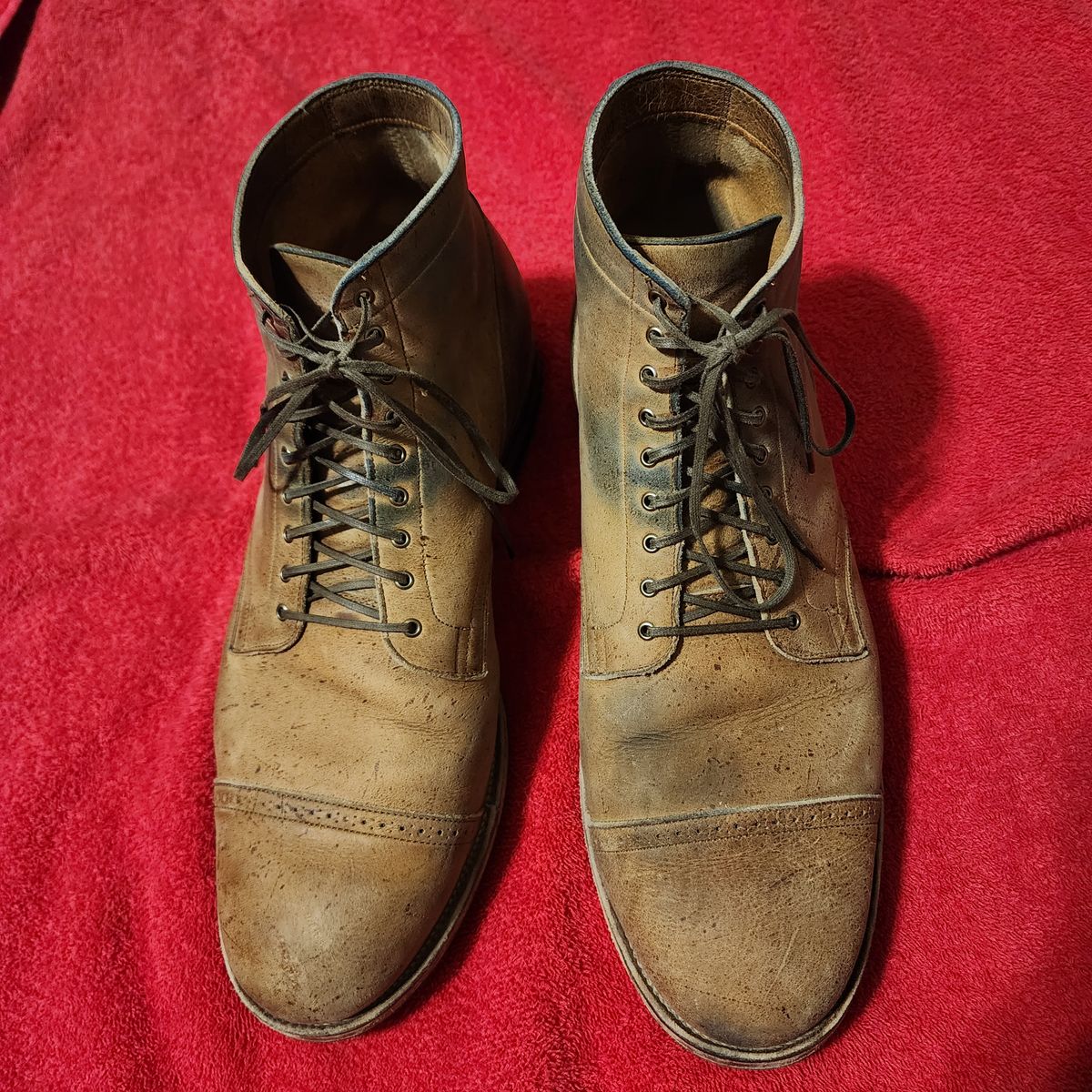 Photo by TrillDan on April 5, 2023 of the Viberg Service Boot BCT in C.F. Stead Camel Hair Waxed Kudu.