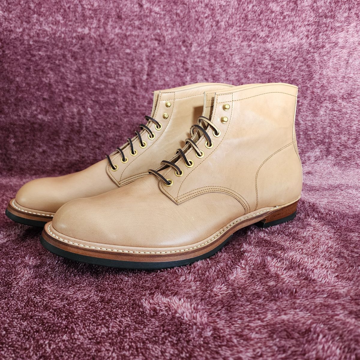 Photo by TrillDan on October 4, 2024 of the Y'2 Leather Work Boot in Y'2 kakishibu horsehide leather.