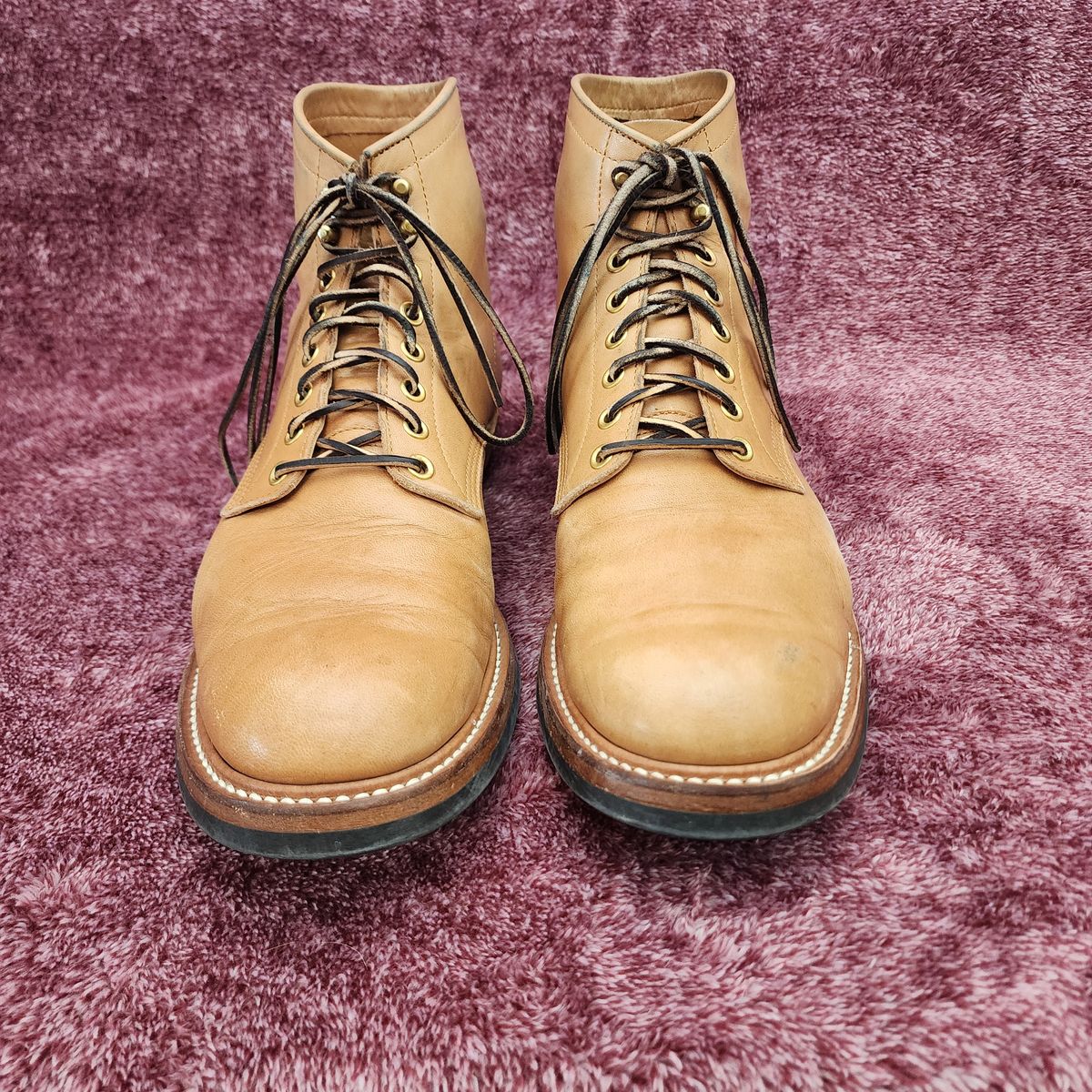 Photo by TrillDan on November 6, 2024 of the Y'2 Leather Work Boot in Y'2 kakishibu horsehide leather.