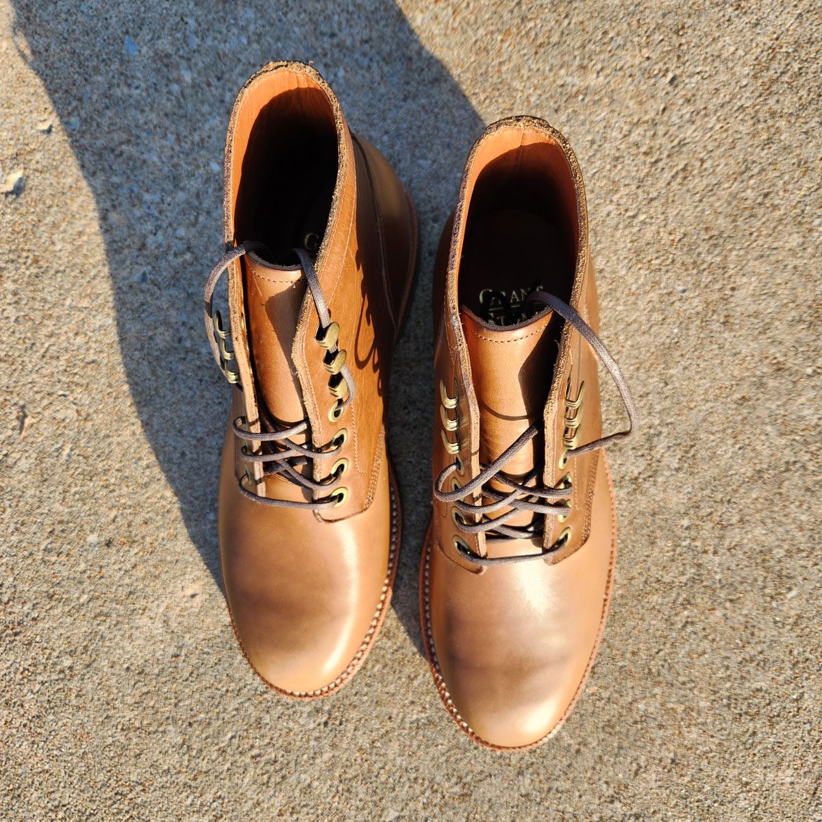 Photo by wildflowersnboots on October 1, 2024 of the Grant Stone Nora Boot in Horween Dune Chromexcel.