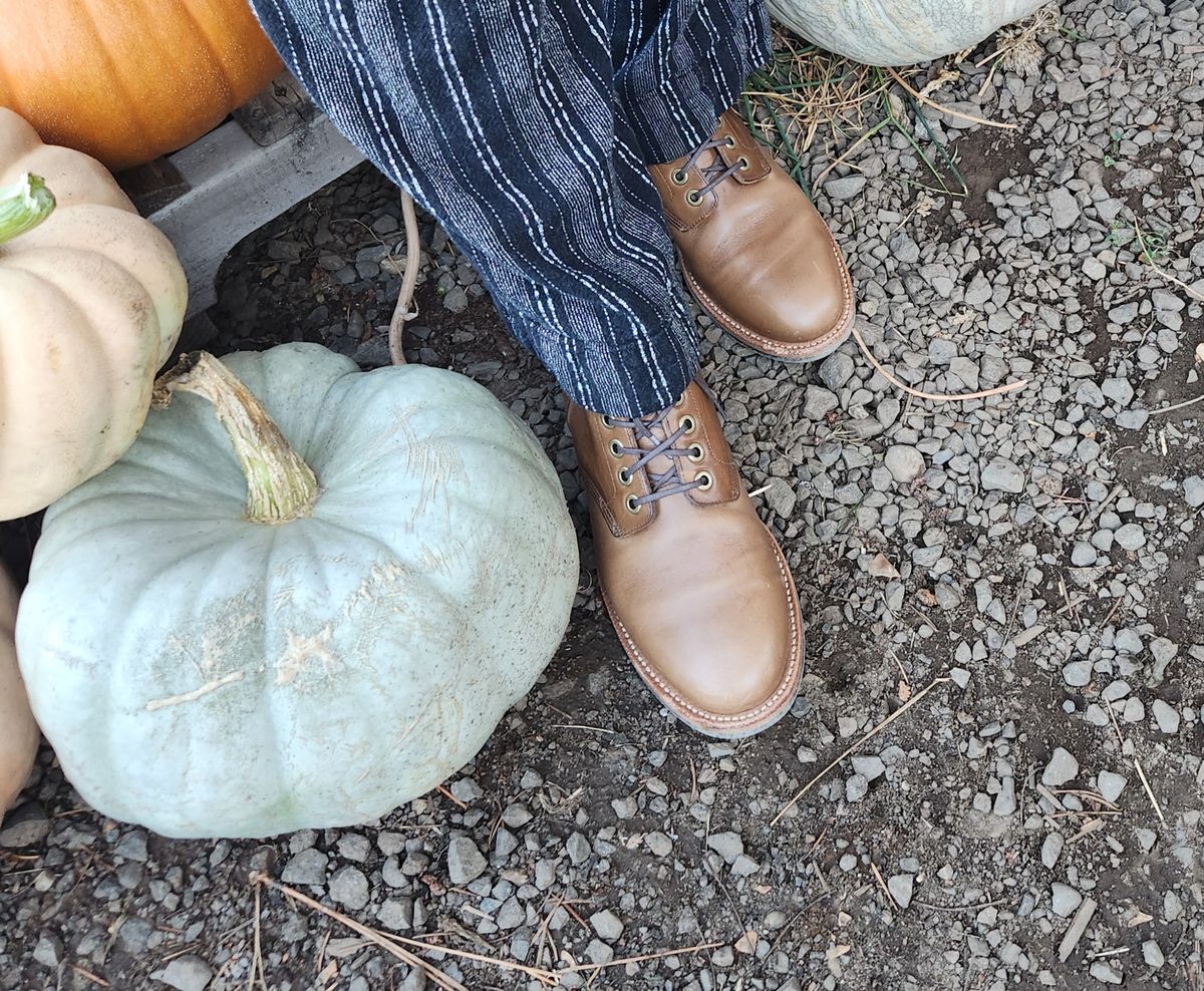 Photo by wildflowersnboots on October 6, 2024 of the Grant Stone Nora Boot in Horween Dune Chromexcel.