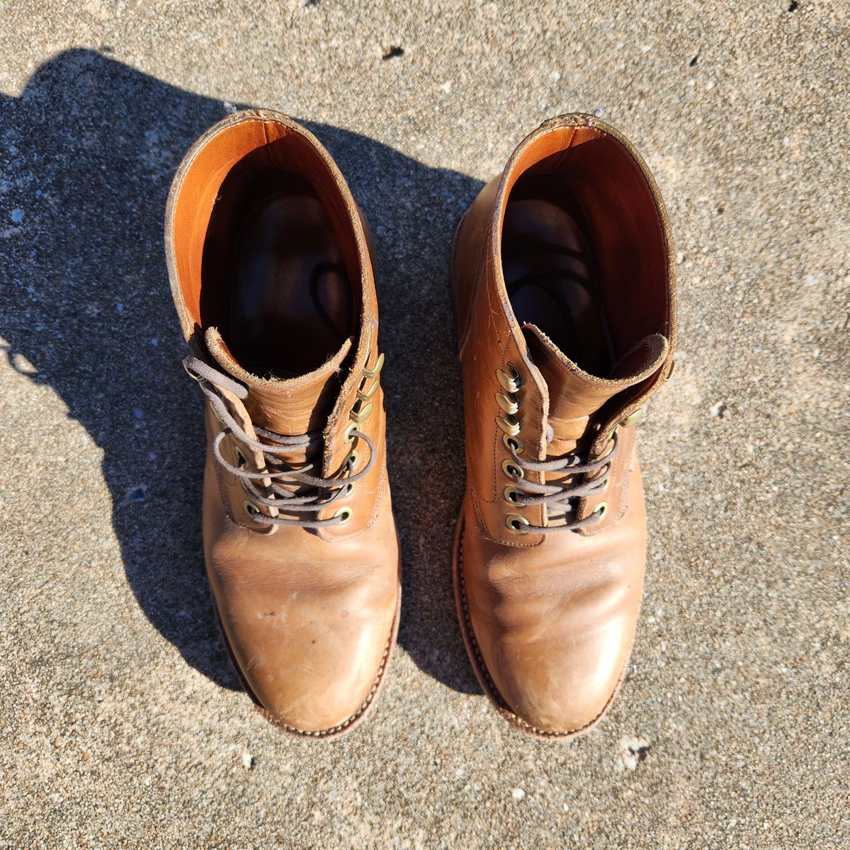 Photo by wildflowersnboots on December 5, 2024 of the Grant Stone Nora Boot in Horween Dune Chromexcel.