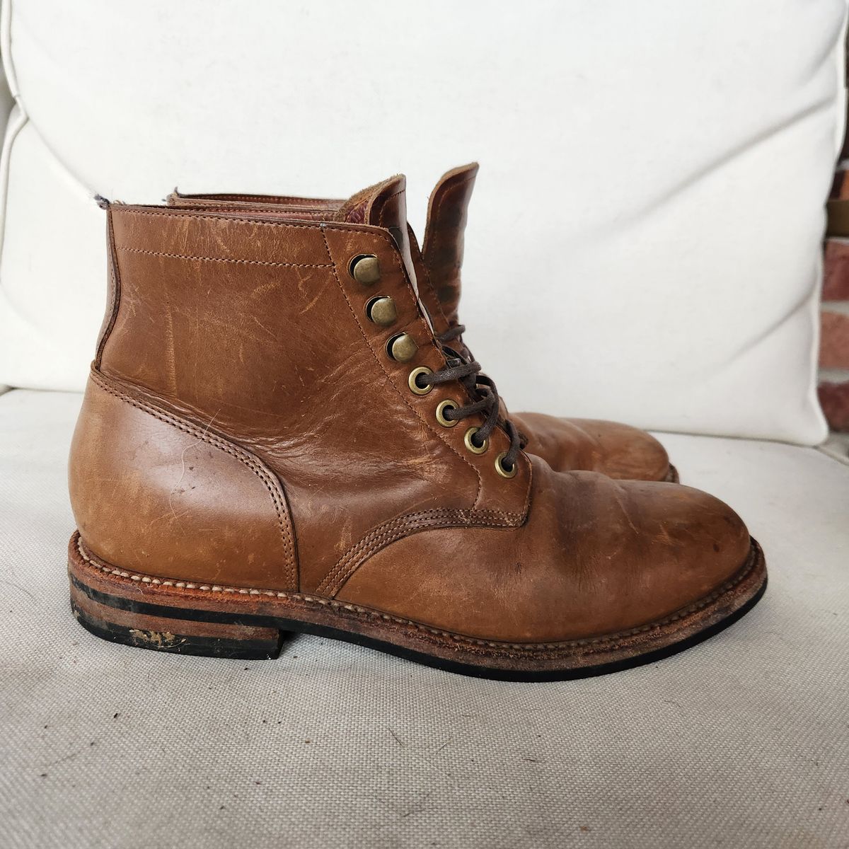 Photo by wildflowersnboots on January 6, 2025 of the Grant Stone Nora Boot in Horween Dune Chromexcel.