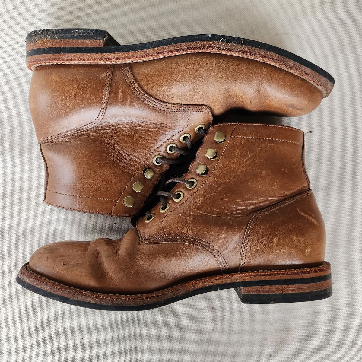 Photo by wildflowersnboots on January 6, 2025 of the Grant Stone Nora Boot in Horween Dune Chromexcel.