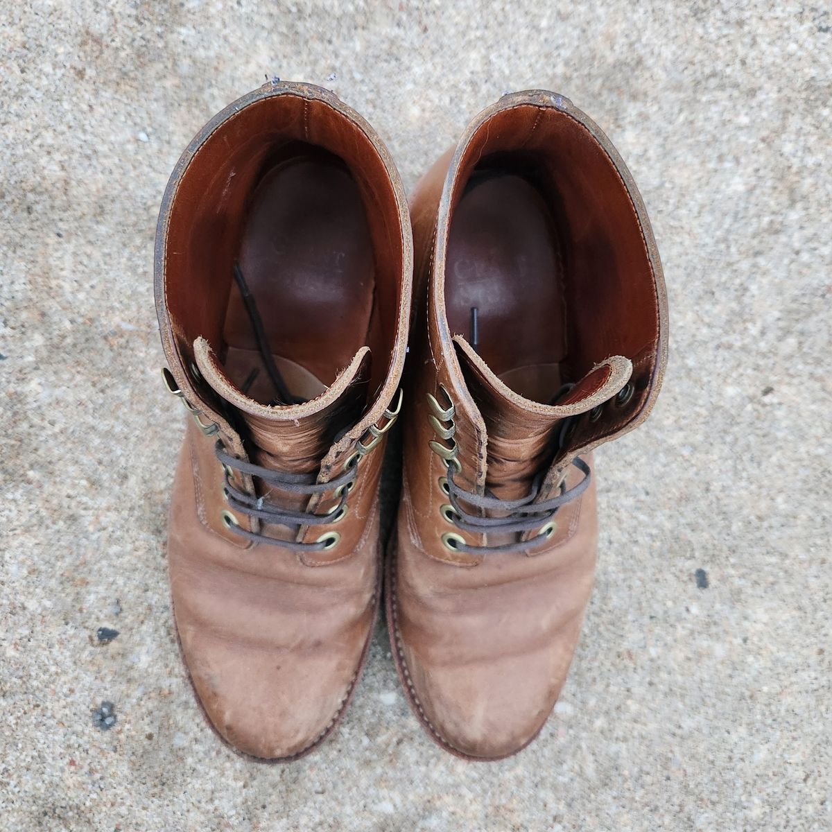 Photo by wildflowersnboots on February 5, 2025 of the Grant Stone Nora Boot in Horween Dune Chromexcel.