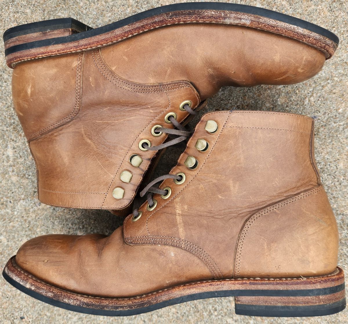 Photo by wildflowersnboots on April 5, 2025 of the Grant Stone Nora Boot in Horween Dune Chromexcel.