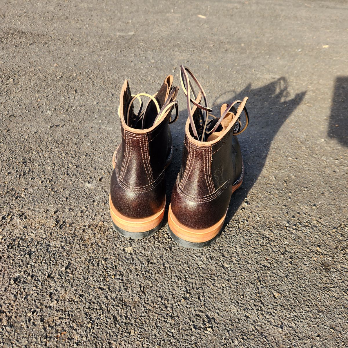 Photo by wildflowersnboots on October 2, 2024 of the White's MP 55 in Horween Dark Brown Waxed Flesh.