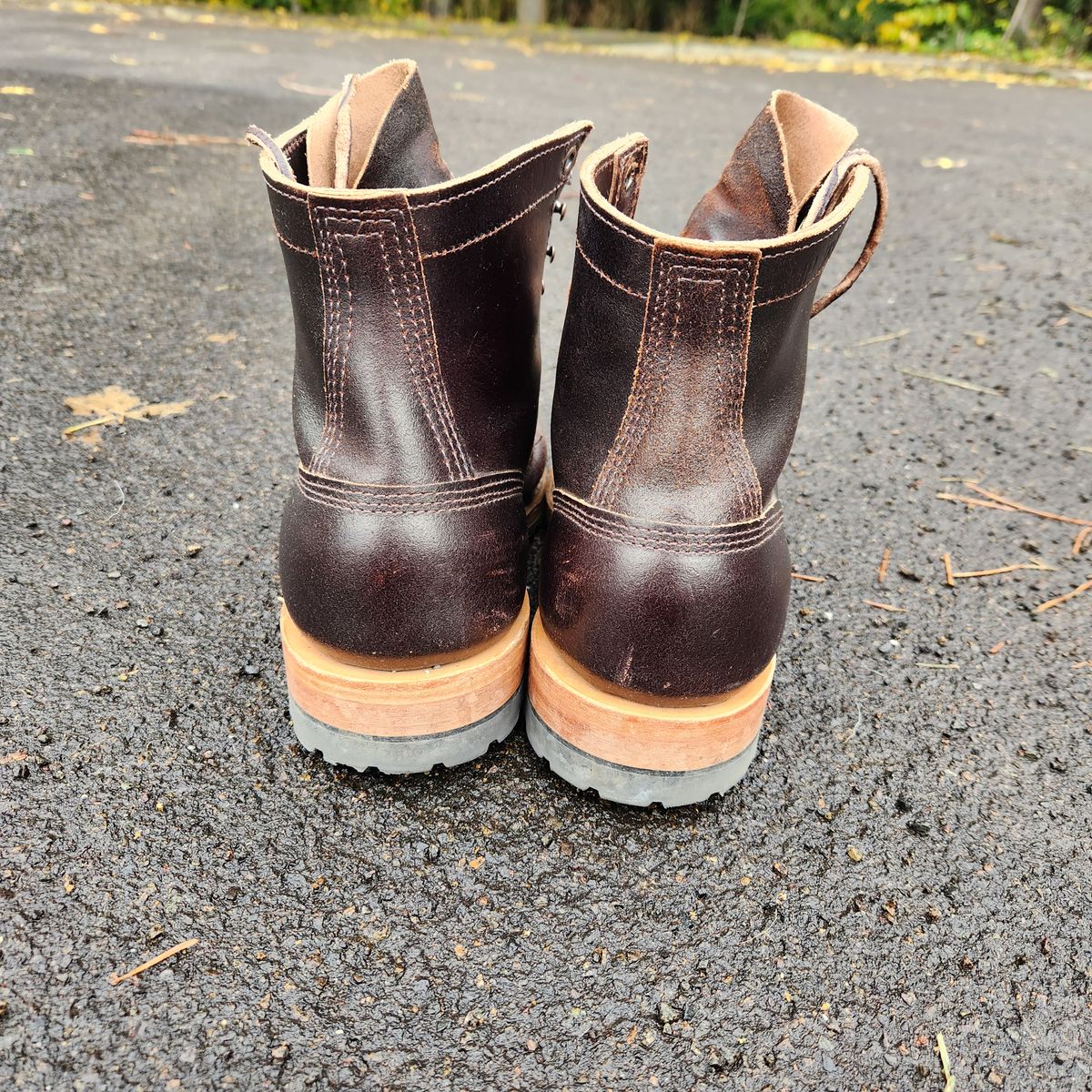Photo by wildflowersnboots on November 5, 2024 of the White's MP 55 in Horween Dark Brown Waxed Flesh.